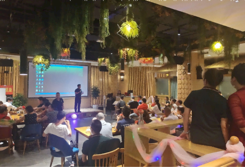 林鉅浩:林老師授課現場照片